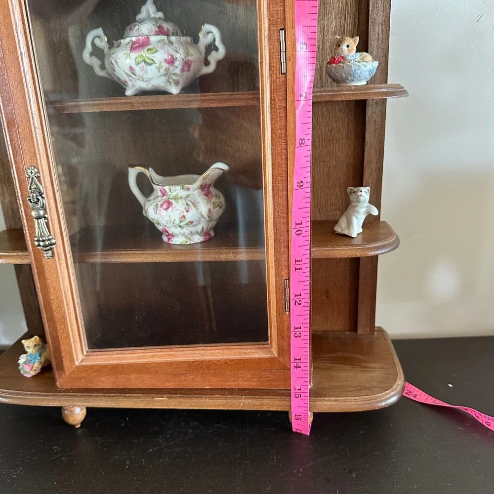 VTG Ornate Mini Wood Wall Curio Cabinet Glass Door Display Case Shelves 17